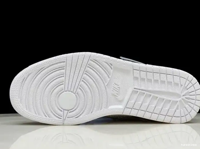 HYPE Retro 1 White Jordan High AQ0818-100 Off-White Air 0613
